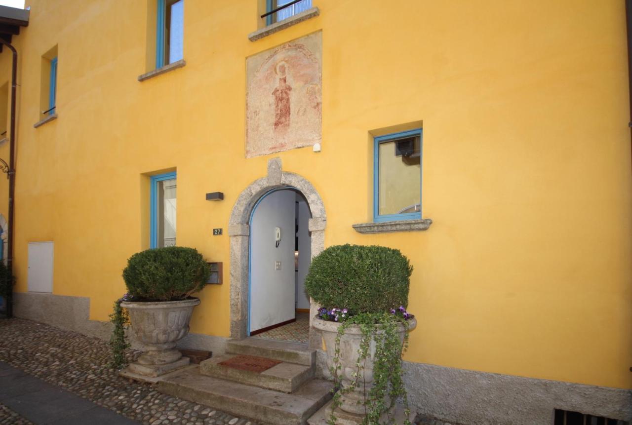 Romantico Palazzo Dei Ulivi Purasca Exteriör bild